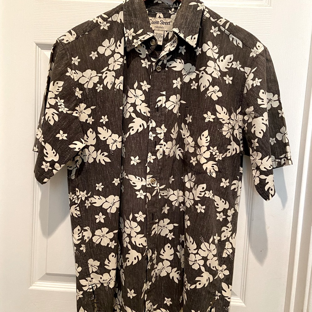 Cooke Street Floral Hawaiian Shirt.